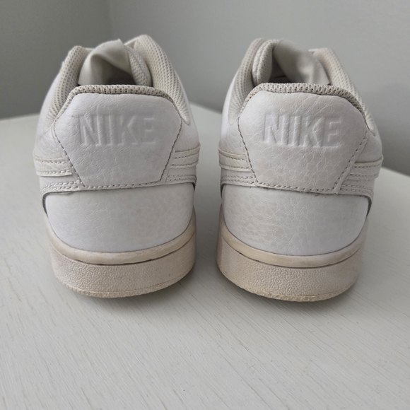 Nike Court Vision Low - Picture 4 of 9